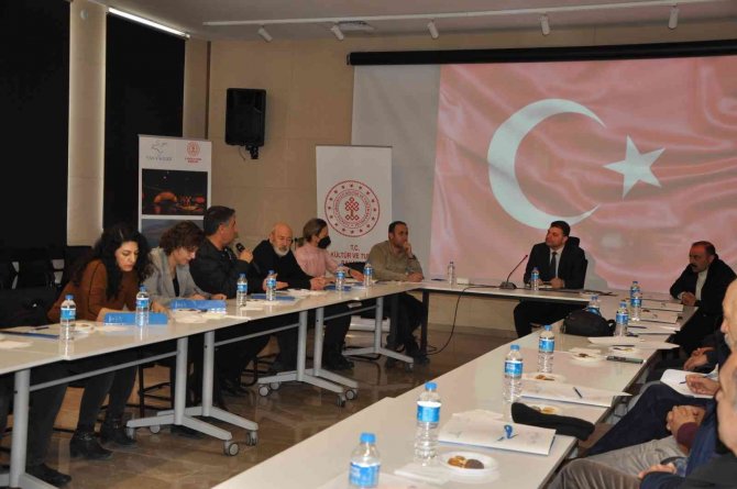 Van’da ‘Kültür-turizm-sanat-medya Buluşmaları’ Toplantısı