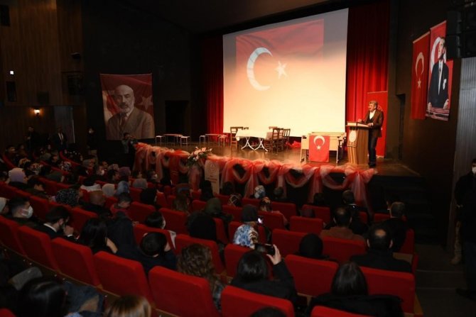 Van’da “İ̇stiklal Marşı’nın Kabulü Ve Mehmet Akif Ersoy’u Anma” Programı