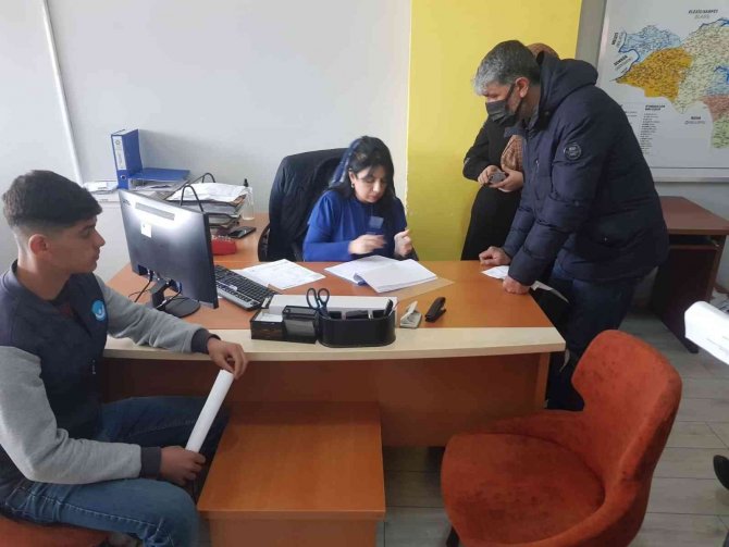 Yenişehir Belediyesi Lise Öğrencilerine Ücretsiz Diyar Kart Dağıttı