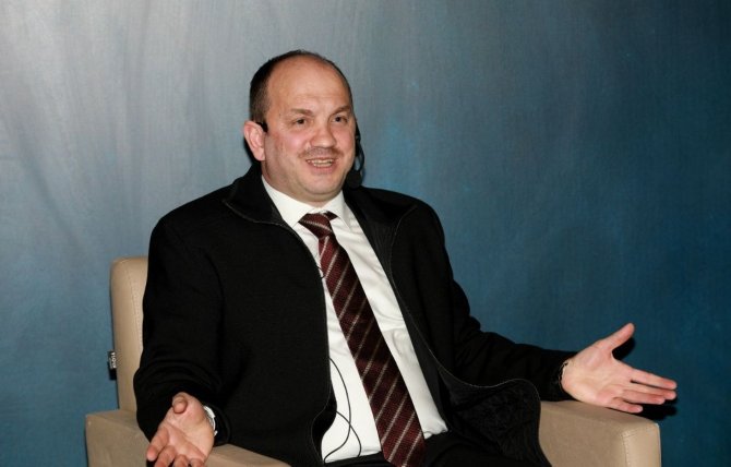 Aynalıkavak Sohbetlerinin Mart Ayı Onur Konuğu Akdere Oldu