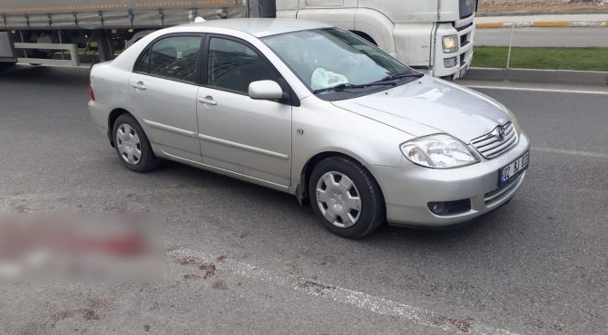 Otomobilin Altında Kalan Kişi Hayatını Kaybetti