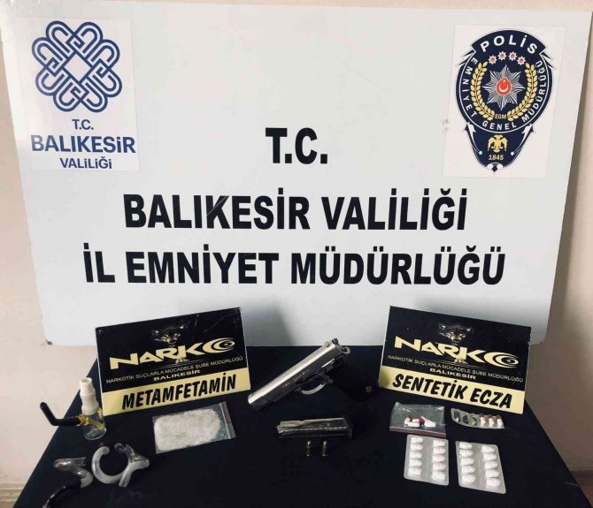 Balıkesir’de Polisten 52 Şahsa Gözaltı