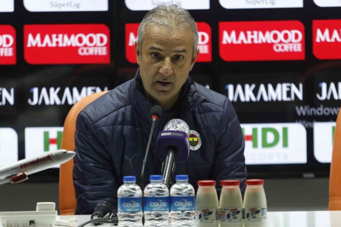 İ̇smail Kartal:" 5 Gollü Galibiyet Büyük Fenerbahçe Taraftarlarına Armağan Olsun"