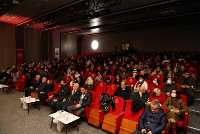 İ̇lkadım Tsm Korosu’ndan “Kış Konseri”