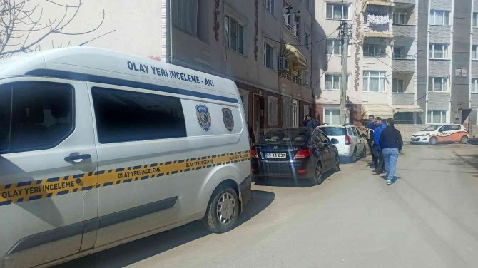 Evin Önünde Park Halinde Bulunan Motosiklet Çalındı