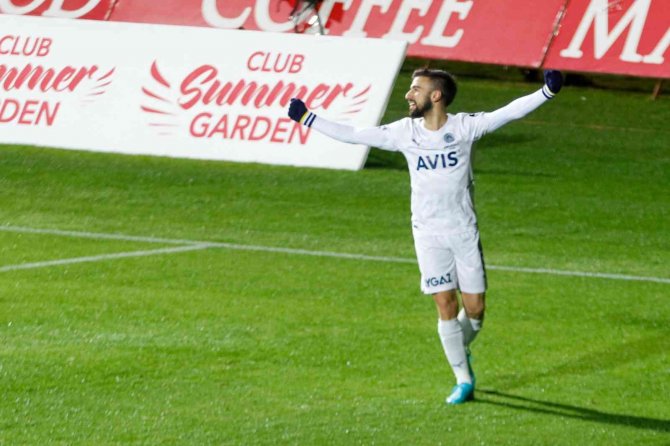 Spor Toto Süper Lig: Aytemiz Alanyaspor: 0 - Fenerbahçe: 1 (İ̇lk Yarı)
