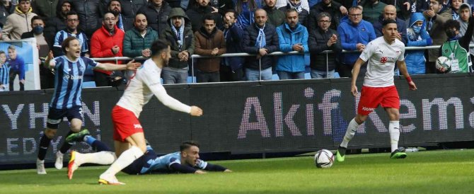 Spor Toto Süper Lig: Adana Demirspor: 2 - Sivasspor: 3 (Maç Sonucu)