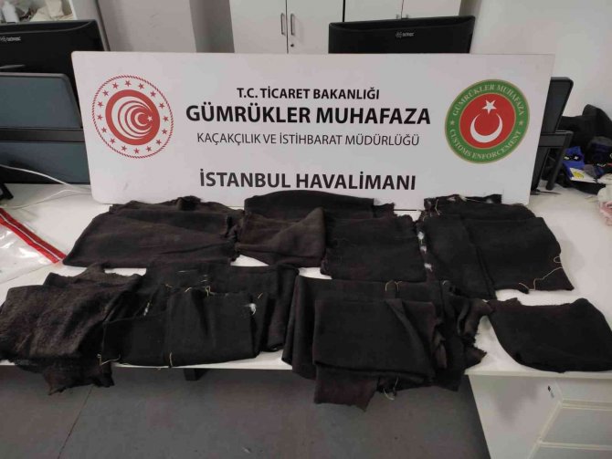 Gümrük Muhafaza Ekiplerinden, İ̇stanbul Havalimanı’nda Üç Uyuşturucu Operasyonu