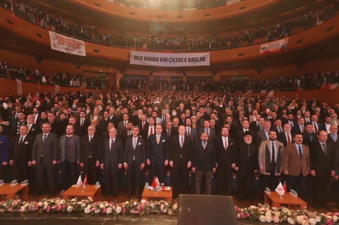Fatih Erbakan, İktidara Gelmeleri Durumunda Yapacakları İlk İşi Açıkladı