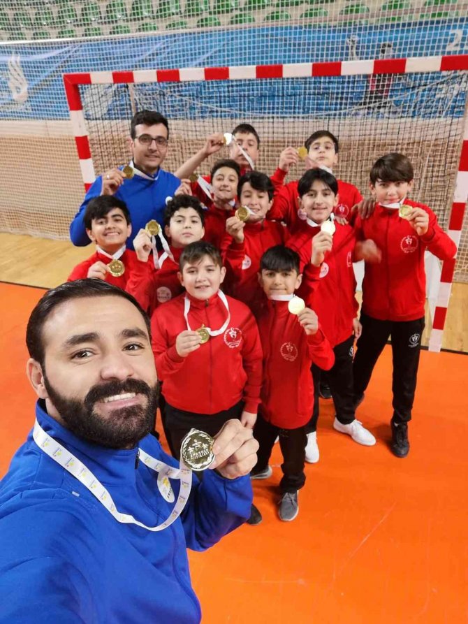 Kayseri Hokey Takımı, Türkiye Şampiyonasına Katılacak