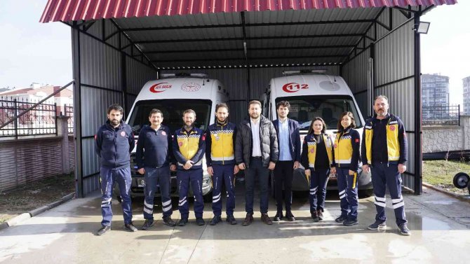 Artık Her Ambulansta Bir De Doktor Var