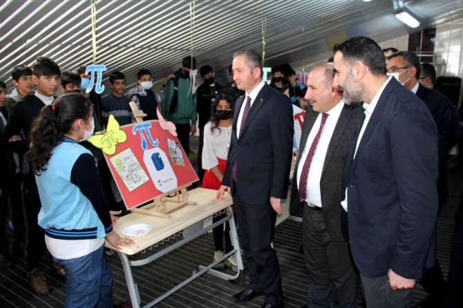 Ağrı’da Dünya Pi Günü Sergisi Düzenlendi