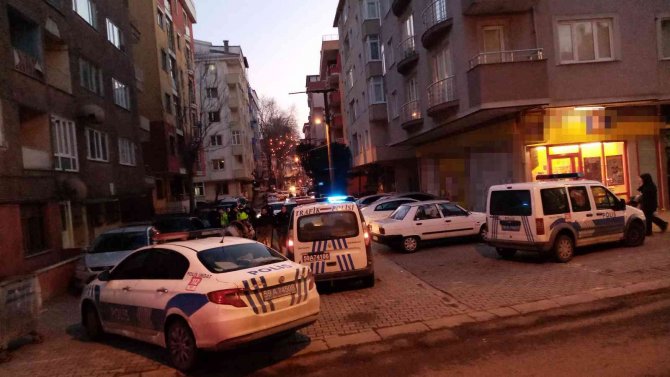 150 Kilogramlık Demir Hırsızlığını Trafik Polisi Engelledi
