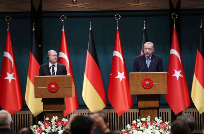 Cumhurbaşkanı Erdoğan: "Kalıcı Ateşkesin Tesisi Konusundaki Çabalarımızı Yılmadan Sürdürmeye Devam Edeceğiz"
