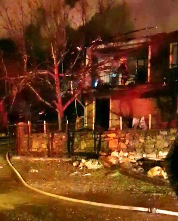 Kalorifer Kazanından Çıkan Yangın Evi Küle Çevirdi