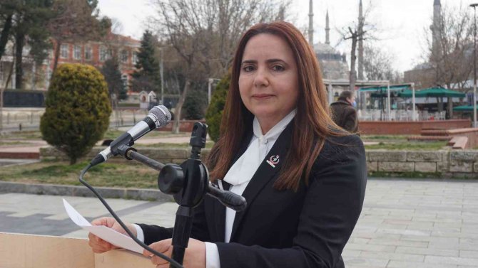 Hekimlerden Vatandaşlara Kişisel Korunma Kurallarına Uyum Çağrısı