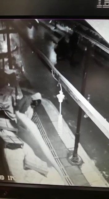 Kasa Kasa Meyve Eksiliyordu, Gerçek Kamera Takılınca Ortaya Çıktı