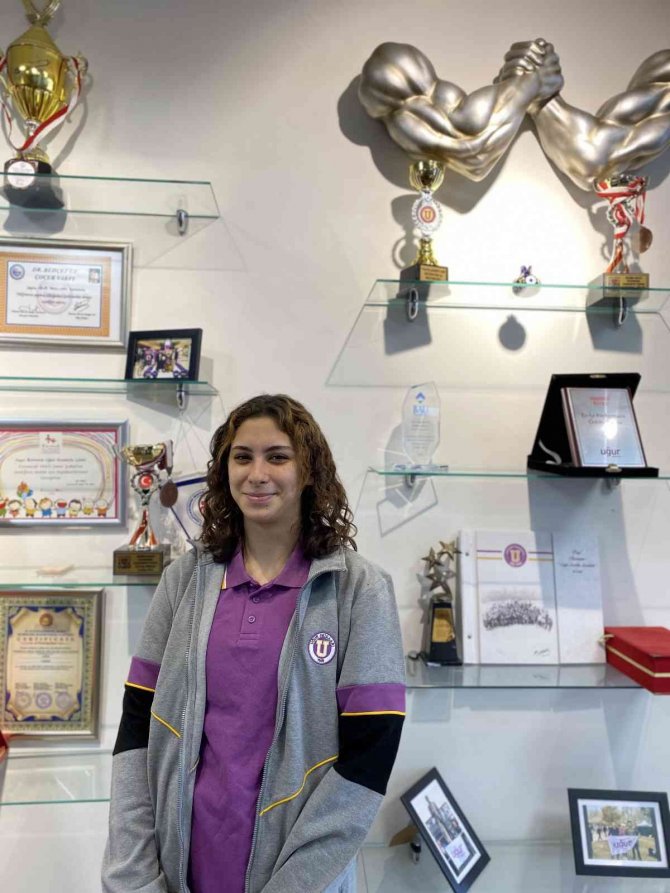 Disiplin Ve Azim Dünya Birinciliği Getirdi
