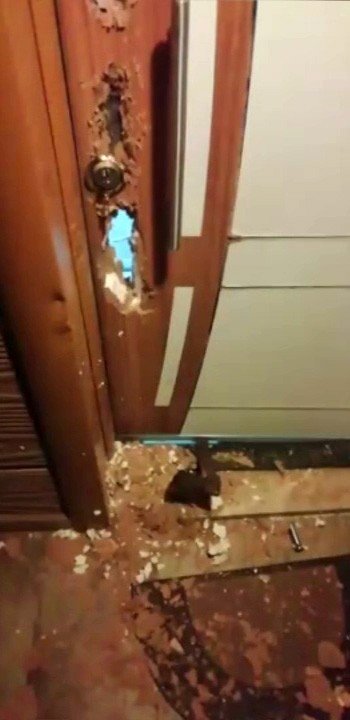 Mahsun Kırmızıgül’ün Kardeşi, Eşine Baltalı Dehşet Yaşattı