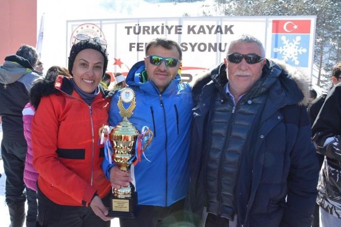 Snowboard Türkiye Şampiyonasına Kayseri Rüzgarı