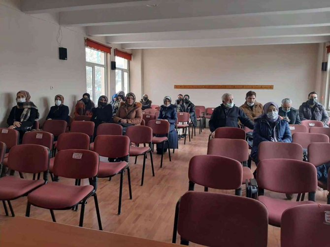 Temel İlkeler Ve Öğretim Yöntemleri Görüşüldü