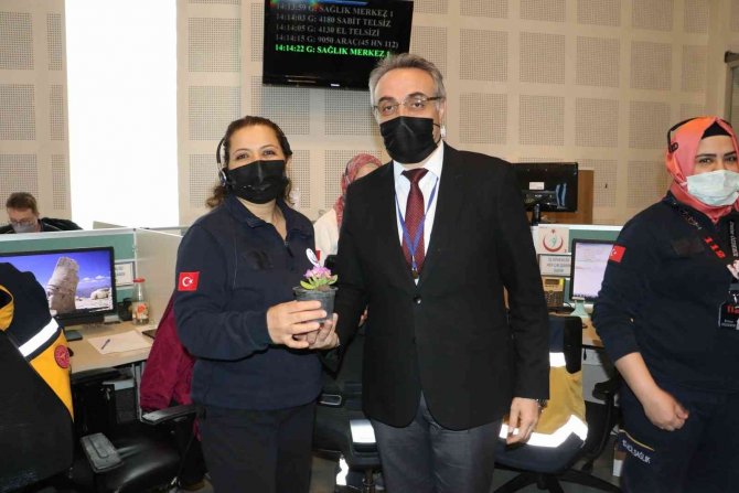 Manisa Büyükşehir Belediyesi Sağlık Çalışanlarının Tıp Bayramı’nı Kutladı