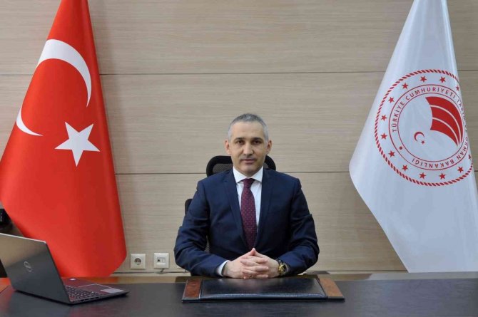 Demirci, Akdeniz Meyve Sineği’nden Ari Alan Olarak İlan Edildi