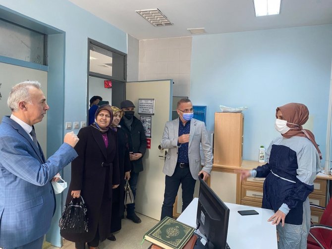Başkan Öztürk, Sağlık Çalışanlarıyla Buluştu