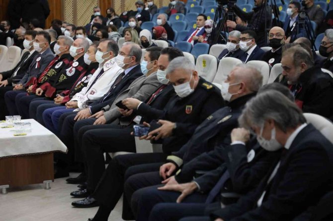 Fırat Üniversitesi’nde 14 Mart Tıp Bayramı Etkinliği