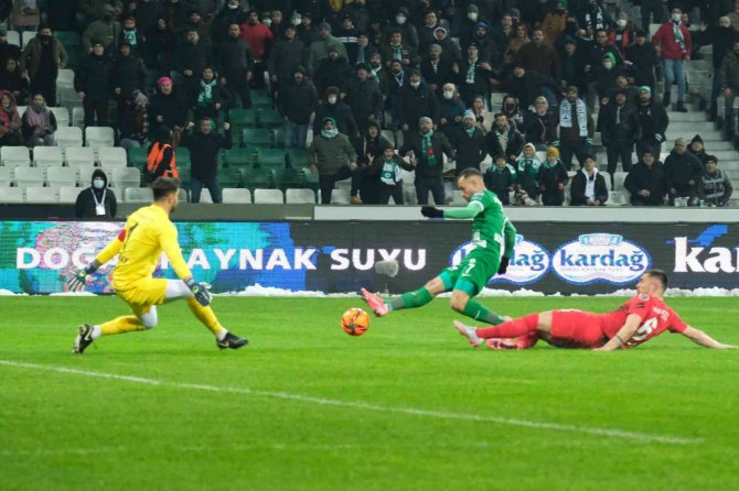 Spor Toto Süper Lig: Gzt Giresunspor: 2 - Gaziantep Fk: 1 (Maç Sonucu)