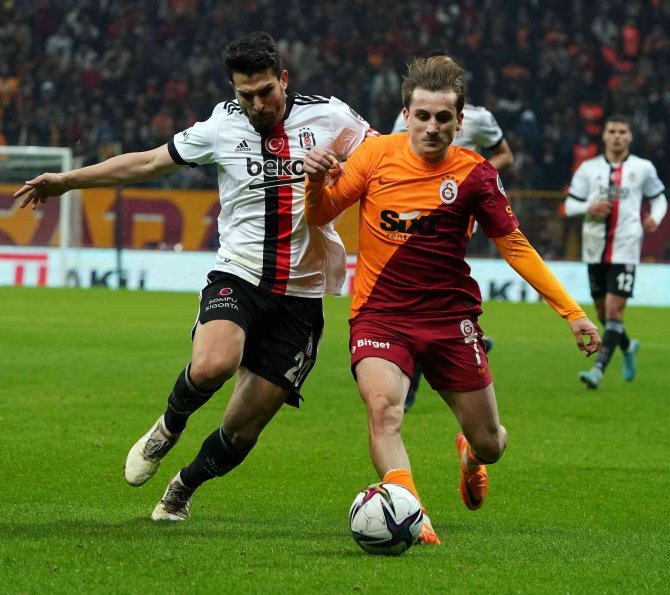 Spor Toto Süper Lig: Galatasaray: 2 - Beşiktaş: 1 (Maç Sonucu)