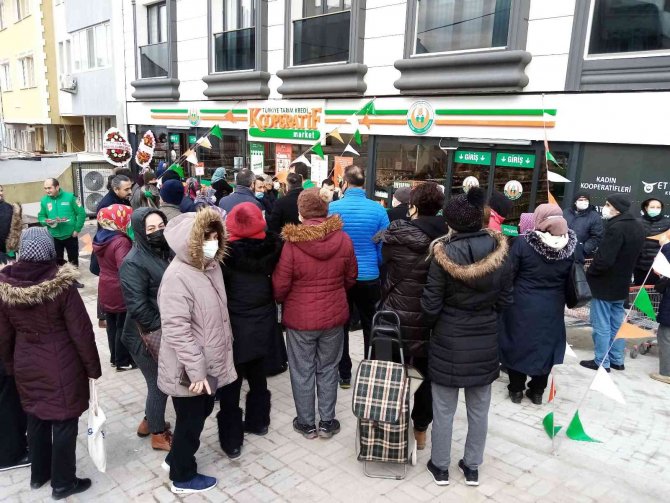 Tarım Kredi Kooperatifleri Bandırma’da İlk Şubesini Açtı