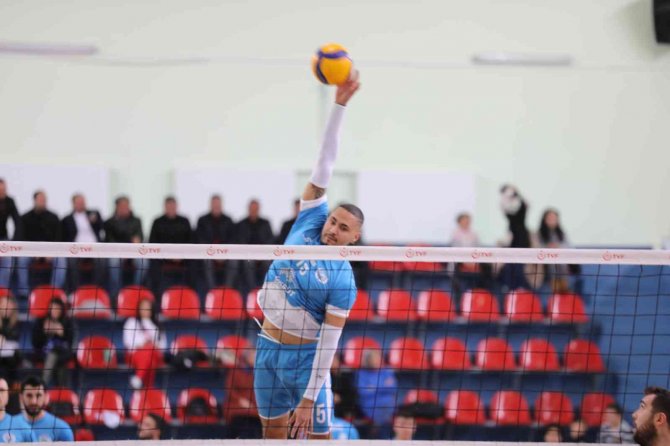 Develi Belediyespor Ligi Lider Tamamladı