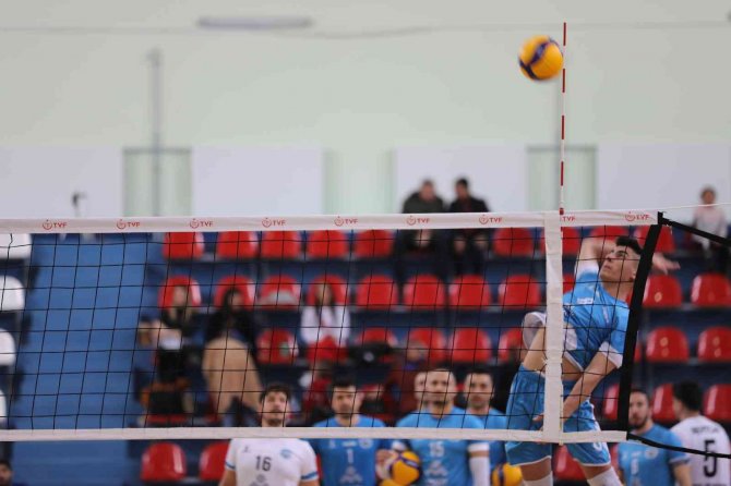 Develi Belediyespor Ligi Lider Tamamladı
