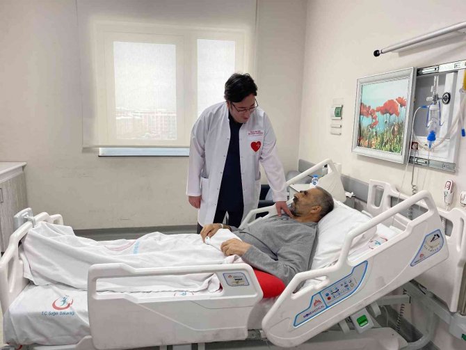 56 Yaşındaki Adama Başarılı Kapalı Bypass Operasyonu: 2 Günde Sağlığına Kavuştu
