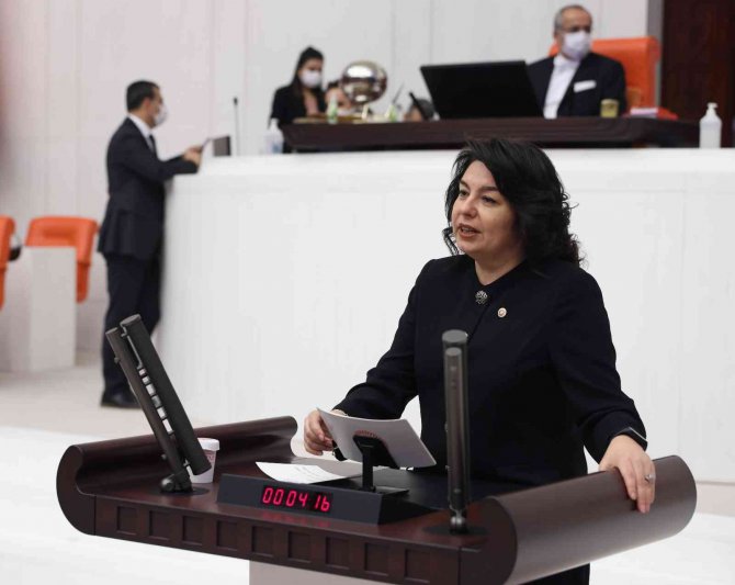 Ak Parti’li İ̇skenderoğlu, “Aziz Şehitlerimizi Unutmayacak, Unutturmayacağız”