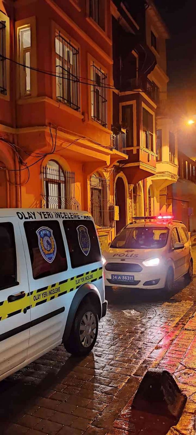 -Amerikan Vatandaşı Cihangir’deki Evinde Ölü Bulundu