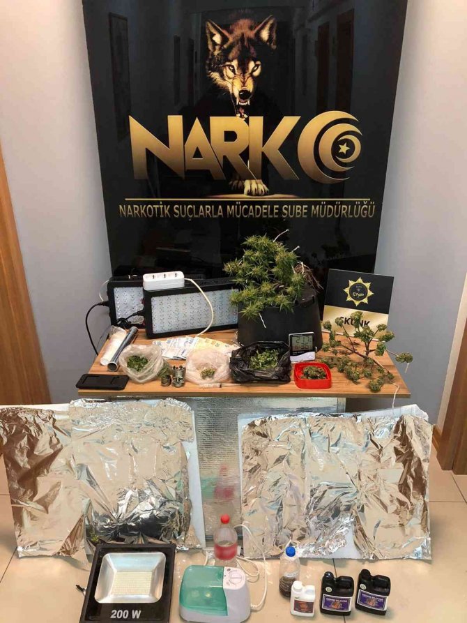 Çanakkale’de 1 Ayda Düzenlenen Uyuşturucu Operasyonlarında 11 Kişi Tutuklandı