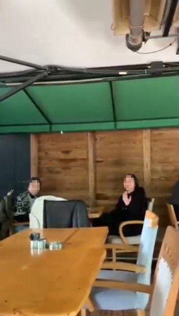 Üsküdar’da Restoranda ‘Fazla Yakınlaşmayın Tartışması’ Kamerada