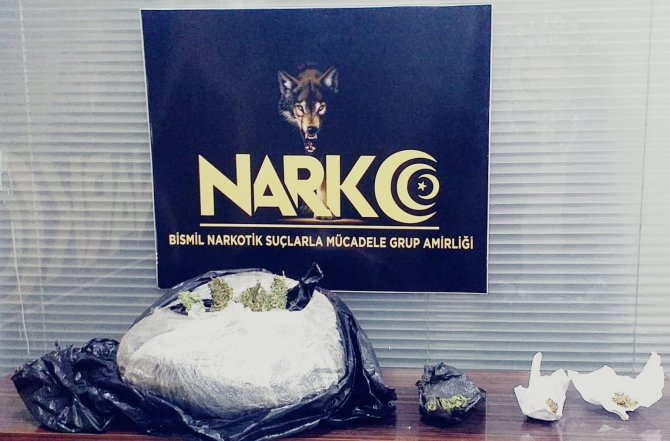 Bismil’de Otomobilinde 4 Kilo Esrar Ele Geçirilen Şahıs Tutuklandı