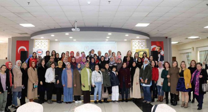 Eğitim-bir-sen’li Kadınlar Kahvaltıda Buluştu