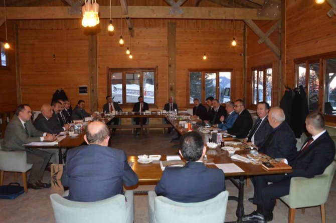 Ekonomi Toplantısı Muratdağı’nda Yapıldı