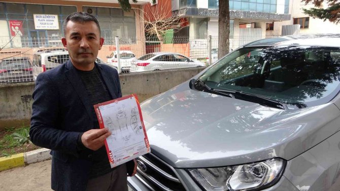 Tokat’tan Gelip İ̇stanbul’da Aldığı Sıfır Araç 50 Bin Tl Hasarlı Çıktı