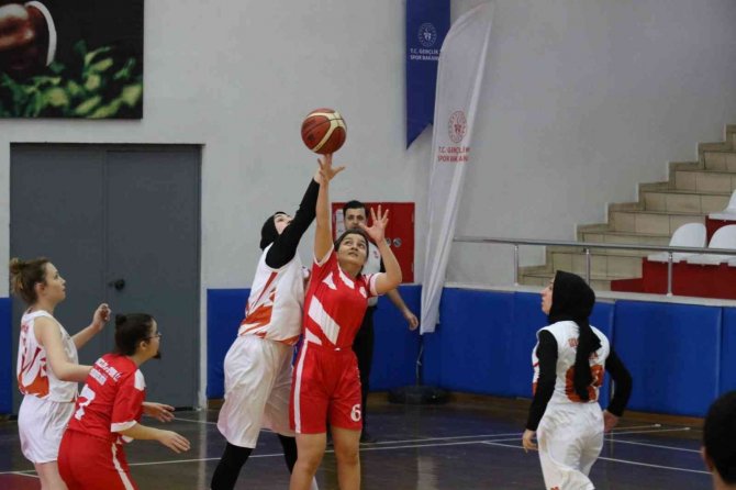 Gsb Yurtları Potada Buluştu