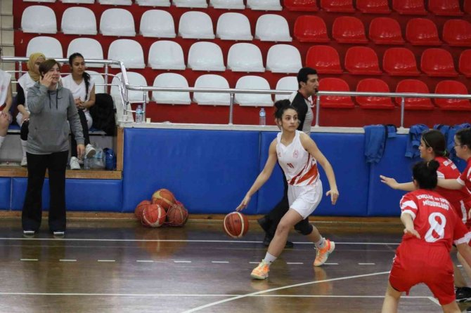 Gsb Yurtları Potada Buluştu