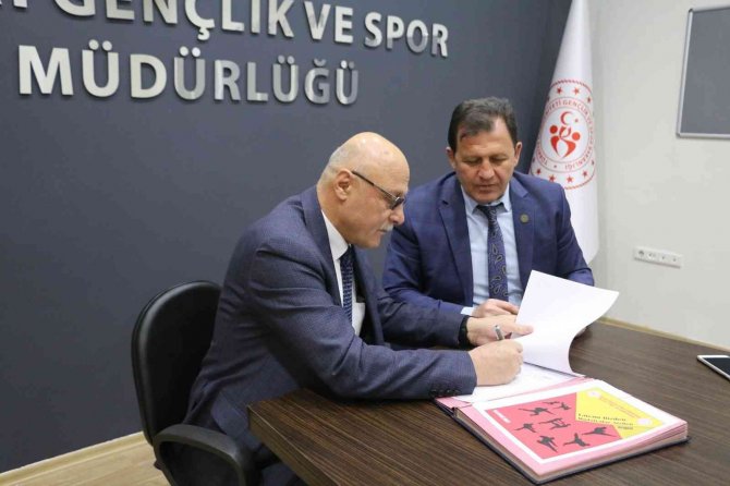 Kayseri İçin Projelere İmza Atılıyor