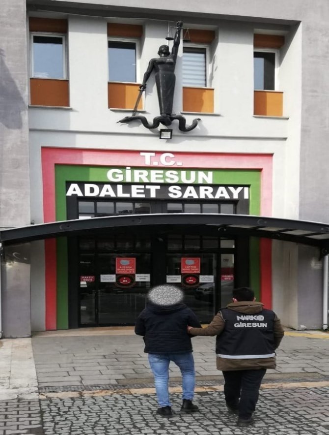 Giresun’da Düzenlenen 3 Ayrı Uyuşturucu Operasyonunda 5 Kişi Tutuklandı