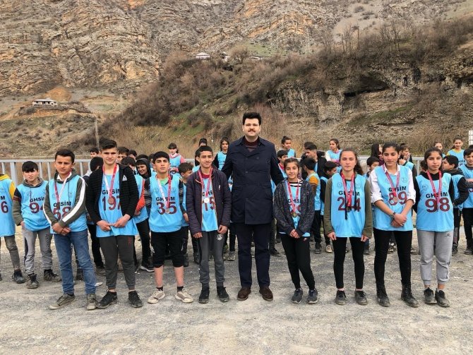 Çukurca’da Atletizm Seçmeleri Yapıldı