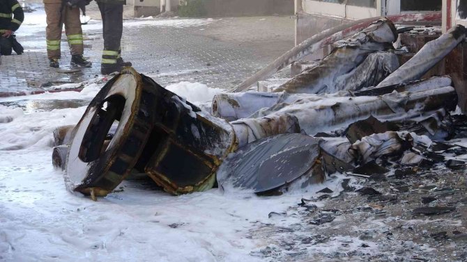 Hatay’da Mobilya Atölyesinde Yangın Paniği