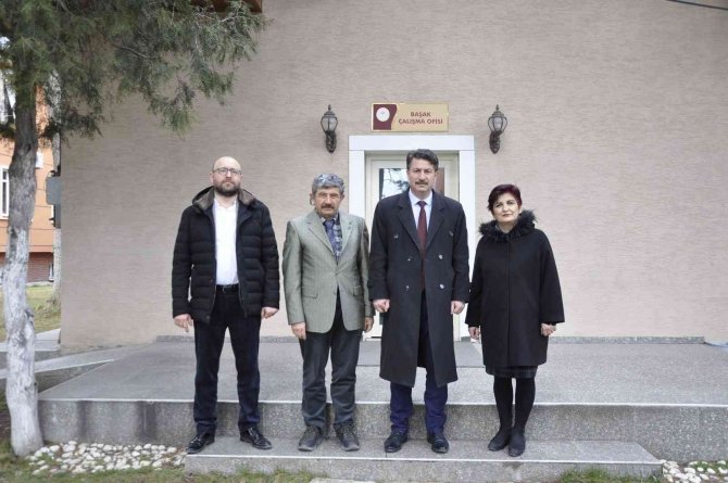 Müdür Gümüş: “Kadın Çiftçilerimize Her Türlü Destek Ve Katkıyı Vermeye Hazırız”